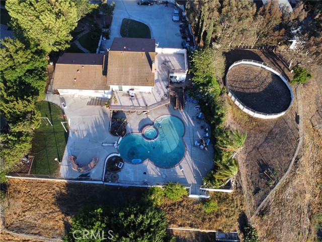 5266 Bluff Street, Norco CA: https://media.crmls.org/medias/90cde9ae-066f-4e44-aa67-6d0105142a1a.jpg