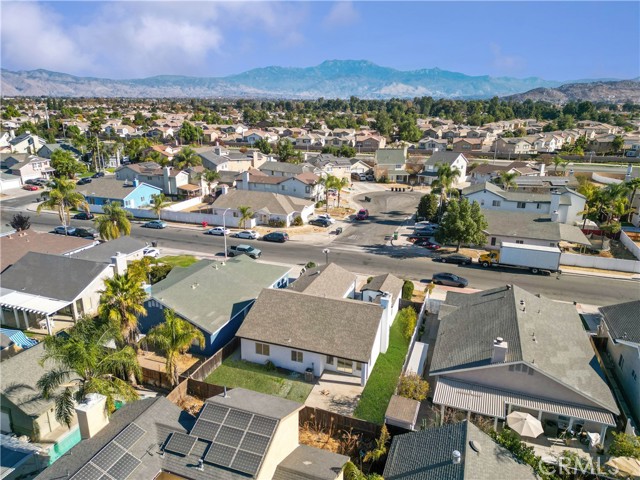 Detail Gallery Image 5 of 43 For 1459 Morgan Hill Rd, Hemet,  CA 92545 - 4 Beds | 3 Baths