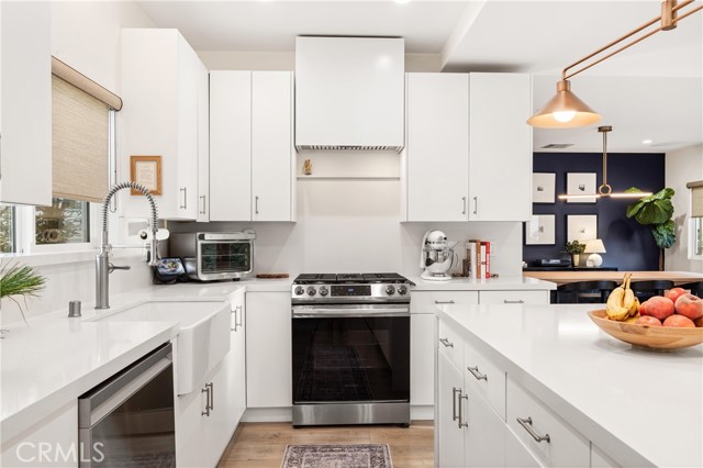 3 Bed Home for Sale in Los Angeles, California