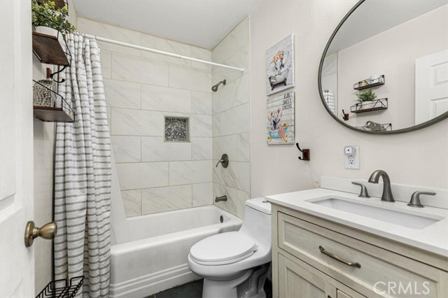 Detail Gallery Image 18 of 32 For 13933 Carpintero Ave, Bellflower,  CA 90706 - 3 Beds | 2 Baths