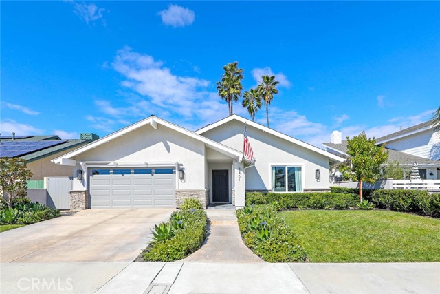 8401 Boothbay Circle, Huntington Beach, CA 92646