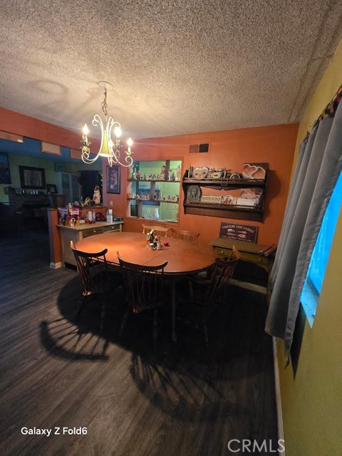 Detail Gallery Image 7 of 14 For 461 W Scott St, Rialto,  CA 92376 - 3 Beds | 2 Baths