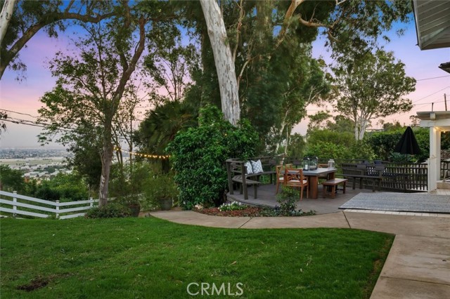 Detail Gallery Image 22 of 29 For 4149 via Solano, Palos Verdes Estates,  CA 90274 - 4 Beds | 3 Baths