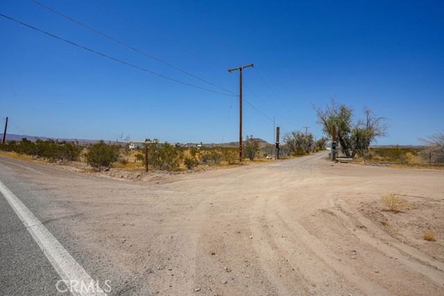 Detail Gallery Image 9 of 61 For 37486 Ghost Town Rd, Yermo,  CA 92398 - 4 Beds | 2 Baths