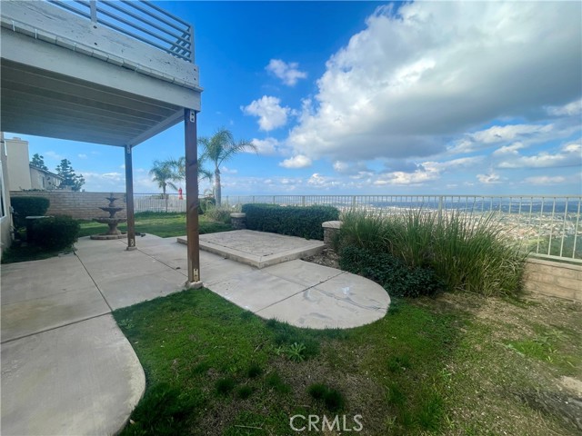 Detail Gallery Image 17 of 19 For 16376 Skyridge Dr, Riverside,  CA 92503 - 4 Beds | 3 Baths