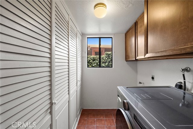 318 Avenida Santa Margarita, San Clemente CA: https://media.crmls.org/medias/90d4468f-45fa-4b35-8f4e-fe5a1f8b3da3.jpg