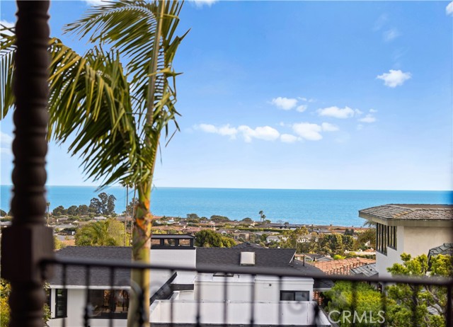 Image 32 of 54 For 445 Isabella Ter