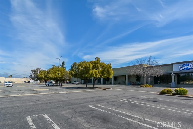 1295 S State Street, Hemet, California 92543, ,Commercial Sale,For Sale,1295 S State Street,CRAR21238032