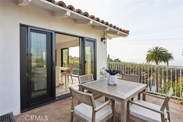 797 Via Somonte, Palos Verdes Estates, California 90274, 4 Bedrooms Bedrooms, ,3 BathroomsBathrooms,Residential,For Sale,Via Somonte,SB25011078