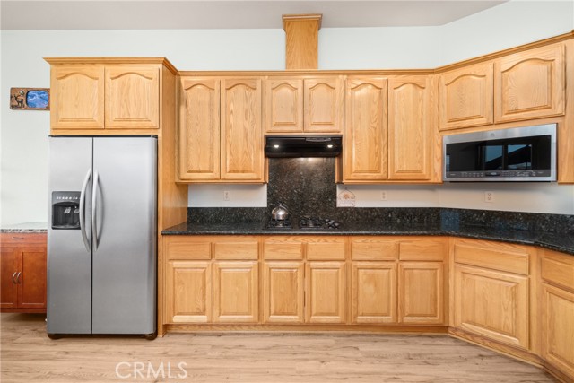 Detail Gallery Image 18 of 56 For 8127 W Avenue E12, Lancaster,  CA 93536 - 3 Beds | 2/1 Baths