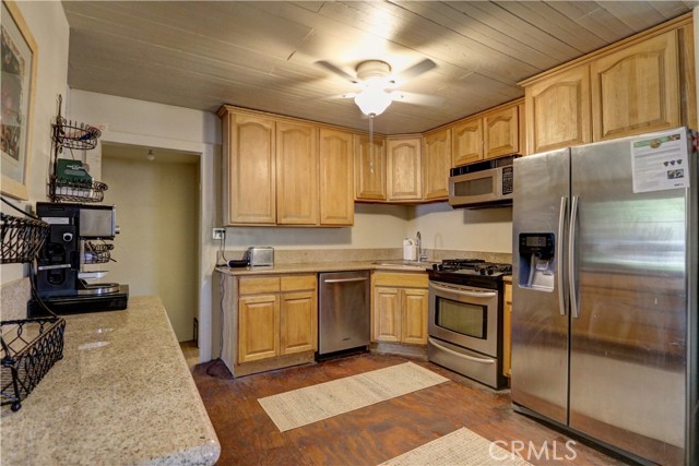 Detail Gallery Image 9 of 19 For 24815 2nd Ave, Murrieta,  CA 92562 - 2 Beds | 1 Baths