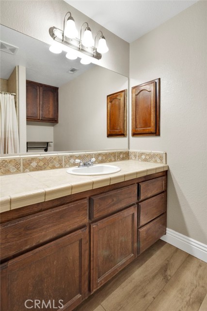 Detail Gallery Image 24 of 44 For 14305 Bochee, Apple Valley,  CA 92307 - 4 Beds | 3 Baths