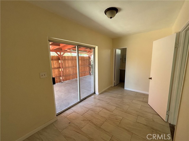 Detail Gallery Image 13 of 23 For 14172 Arrow Rte., Fontana,  CA 92335 - 2 Beds | 2 Baths