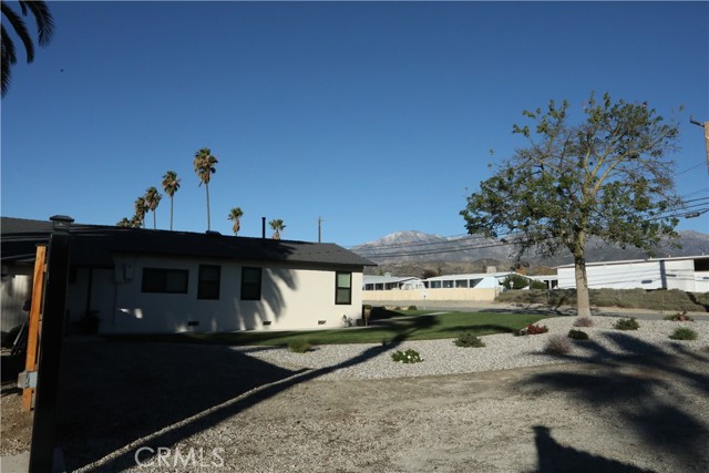 Detail Gallery Image 8 of 14 For 1002 California, Calimesa,  CA 92320 - 2 Beds | 1 Baths