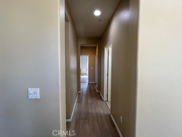 https://media.crmls.org/medias/90dae2be-76d2-45b9-bb58-1b45488839d9.jpg?preset=X-Large