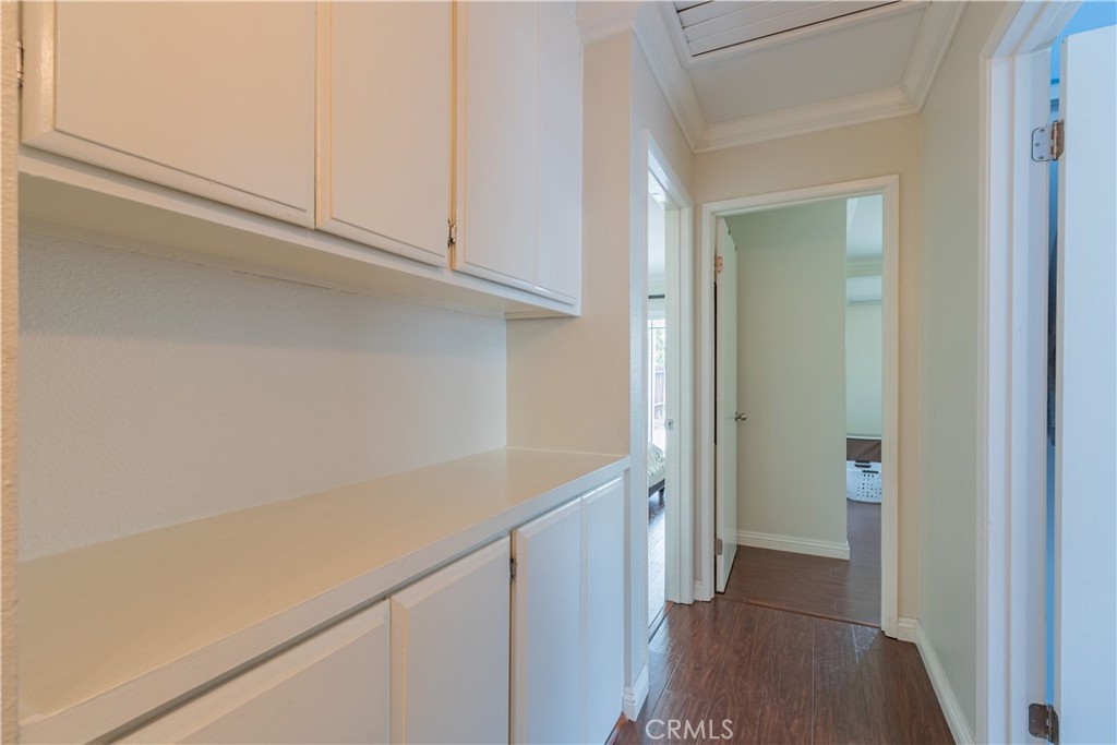 MLS #OC25242426 image #8