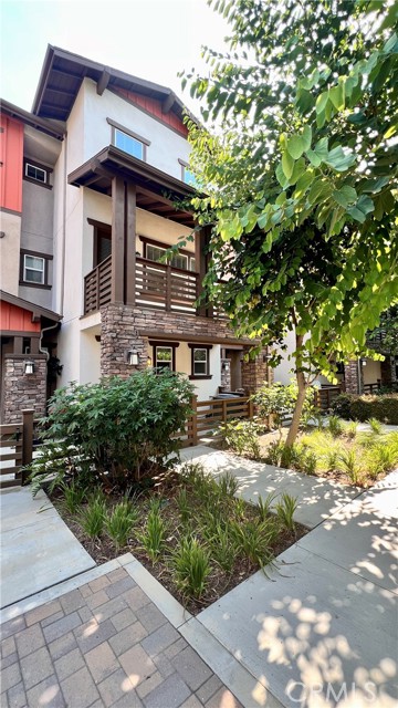 17035 Independence Way, Yorba Linda CA: https://media.crmls.org/medias/90db6c95-8d15-4517-8961-88186867cee4.jpg