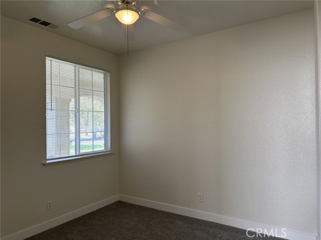 Detail Gallery Image 14 of 14 For 1963 Pinehurst, Merced,  CA 95340 - 3 Beds | 2 Baths