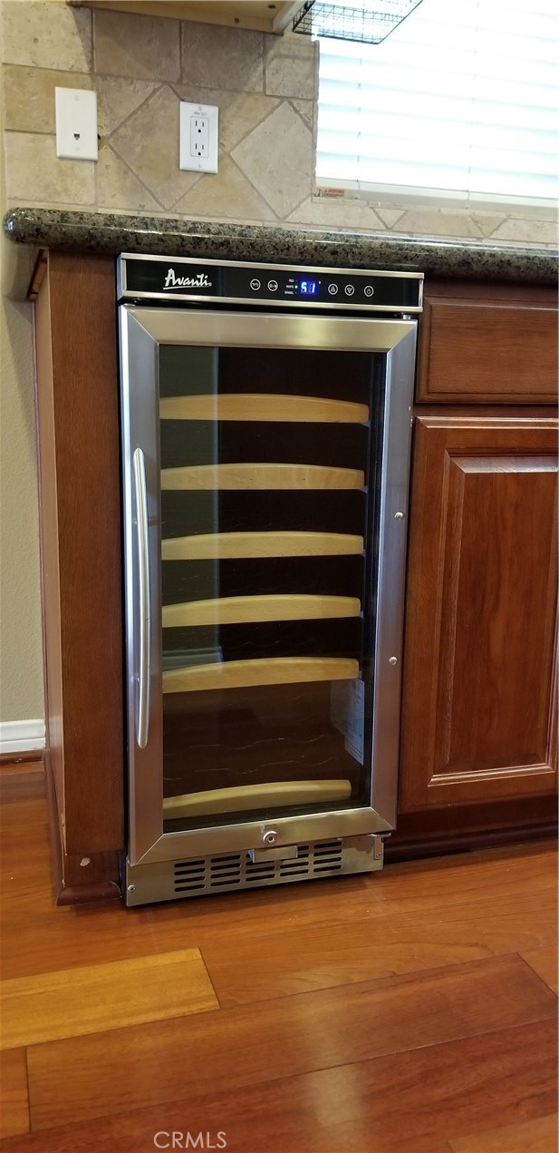 Detail Gallery Image 15 of 39 For 1704 Ruxton Ln #C,  Redondo Beach,  CA 90278 - 3 Beds | 2/1 Baths