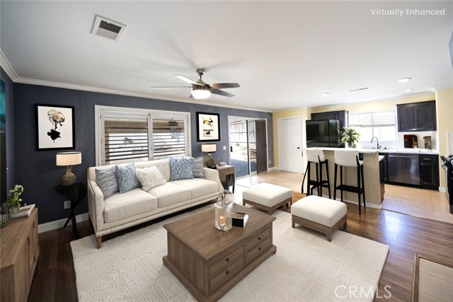 Detail Gallery Image 9 of 46 For 29435 Falling Leaf Dr, Lake Elsinore,  CA 92530 - 4 Beds | 3 Baths