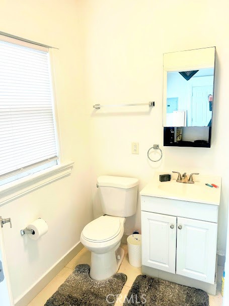 Detail Gallery Image 5 of 8 For 22 Paloma Ave #C,  Venice,  CA 90291 - 1 Beds | 1 Baths
