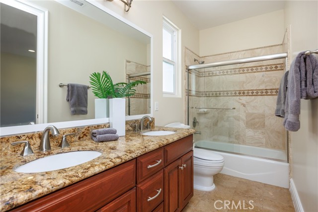 Detail Gallery Image 27 of 42 For 209 Chicago Ave, Huntington Beach,  CA 92648 - 3 Beds | 3/2 Baths