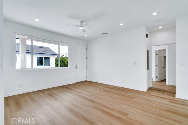 6168 Briercrest Avenue, Lakewood CA: https://media.crmls.org/medias/90df3fc6-e5dc-4931-b7fb-bb2b39da9137.jpg