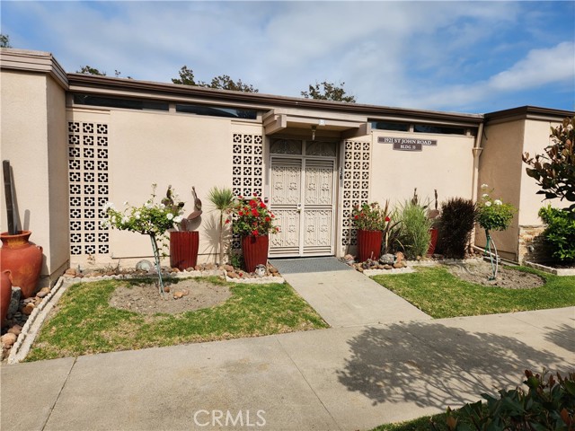 MLS# RS23075062