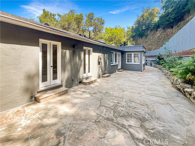 2252 Verde Oak Drive, Los Angeles CA: https://media.crmls.org/medias/90e043fa-9740-497e-a7e7-fb5b0994b8a5.jpg
