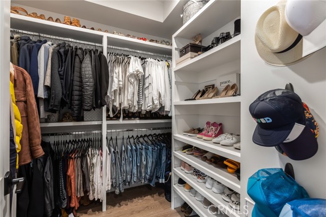 Detail Gallery Image 30 of 44 For 204 S Helberta, Redondo Beach,  CA 90277 - 4 Beds | 4 Baths