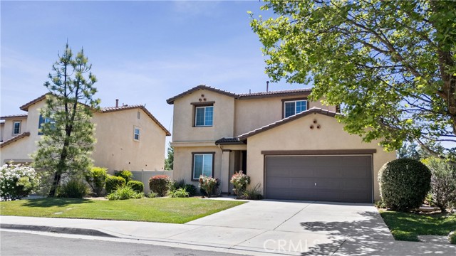 Detail Gallery Image 4 of 37 For 1349 Gordon Ct, Beaumont,  CA 92223 - 4 Beds | 3 Baths