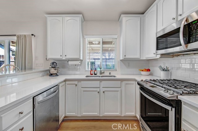 Detail Gallery Image 8 of 28 For 5614 Windward Bay Ct, Bakersfield,  CA 93312 - 3 Beds | 2 Baths