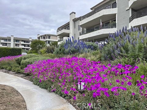 Detail Gallery Image 53 of 69 For 230 Lille Lane 212, Newport Beach,  CA 92663 - 2 Beds | 2 Baths