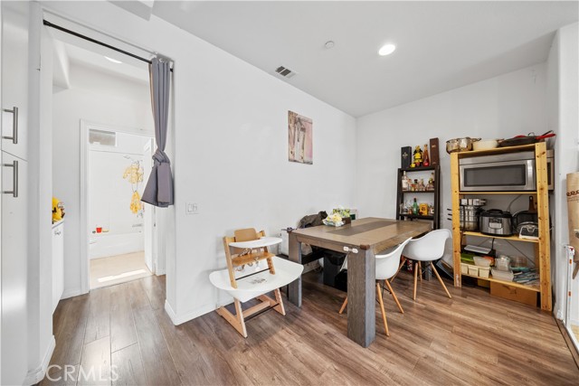 Detail Gallery Image 19 of 34 For 1118 Calle Montana, Montebello,  CA 90640 - 3 Beds | 2/1 Baths