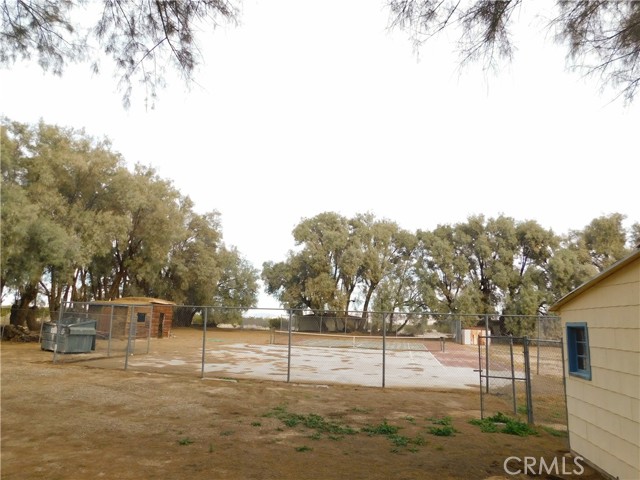 Detail Gallery Image 5 of 17 For 4488 Adobe, Twentynine Palms,  CA 92277 - 0 Beds | 1 Baths