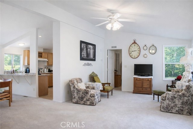 Detail Gallery Image 11 of 17 For 2050 Springfield #101,  Chico,  CA 95928 - 2 Beds | 2 Baths