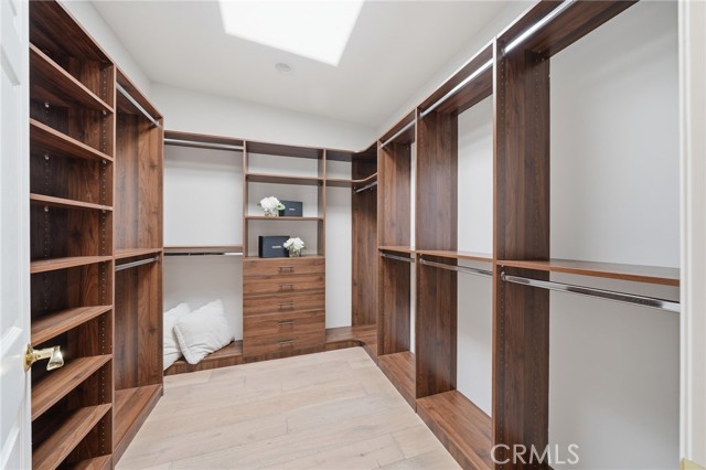 Detail Gallery Image 25 of 68 For 900 Paloma Pl, Fullerton,  CA 92835 - 6 Beds | 3/1 Baths