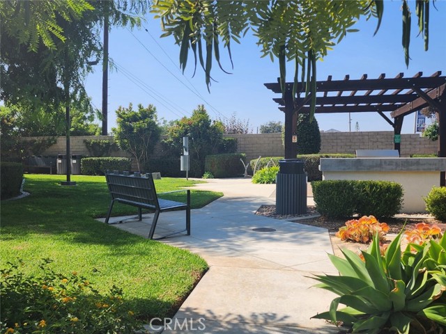 1220 W La Habra Boulevard, La Habra CA: https://media.crmls.org/medias/90e6f33d-097f-46d9-9ed1-629f1e3a1376.jpg