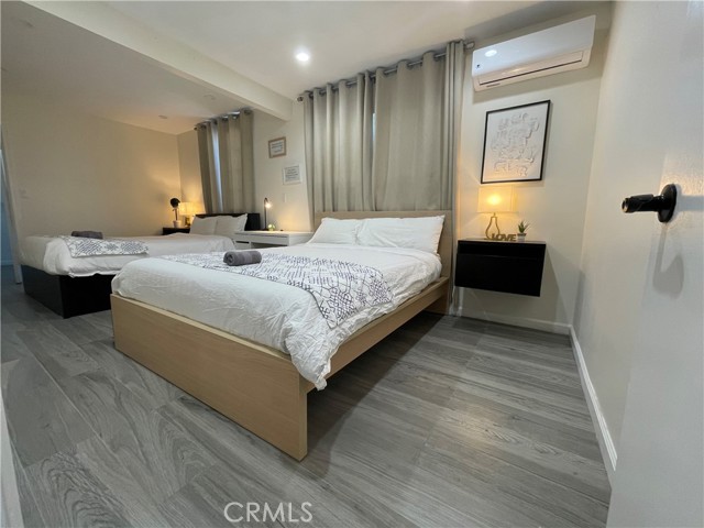 9649 1/2 e naomi ave, Arcadia CA: https://media.crmls.org/medias/90e70cd5-a3f0-430e-b389-83f1ecfcc7c6.jpg