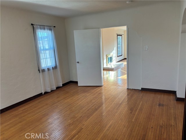 480 Cherry Avenue, Long Beach CA: https://media.crmls.org/medias/90e767ed-ff81-45a2-824e-90370e369106.jpg
