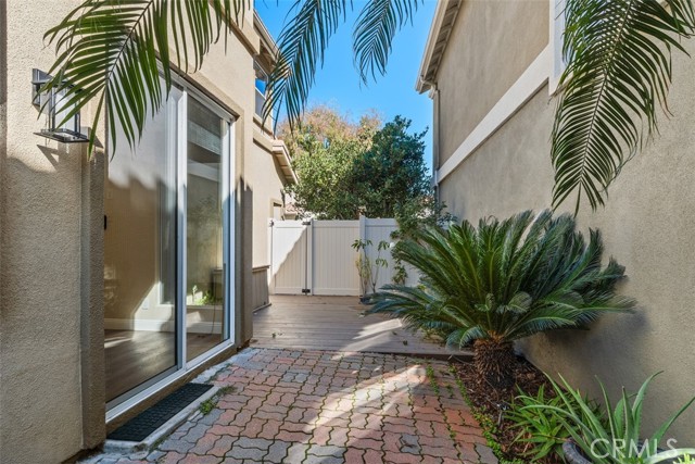 Detail Gallery Image 32 of 34 For 17 Paseo Dalia, Rancho Santa Margarita,  CA 92688 - 3 Beds | 3 Baths