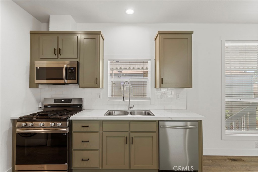 MLS #CV25114464 image #13