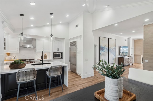 Detail Gallery Image 9 of 37 For 990 Bayside Cove #609,  Newport Beach,  CA 92660 - 3 Beds | 2 Baths