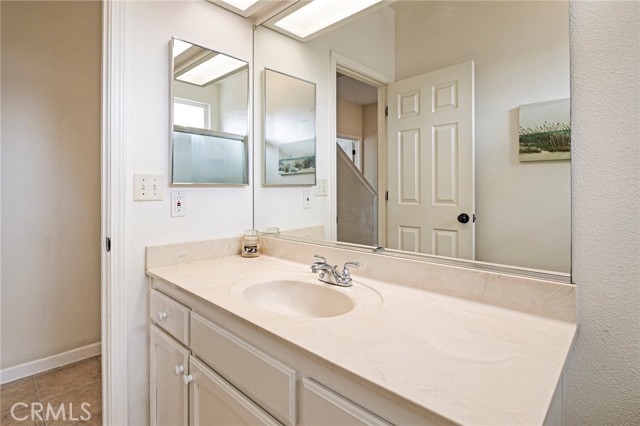 Detail Gallery Image 17 of 50 For 2077 Rochester Dr, Chico,  CA 95928 - 4 Beds | 2 Baths