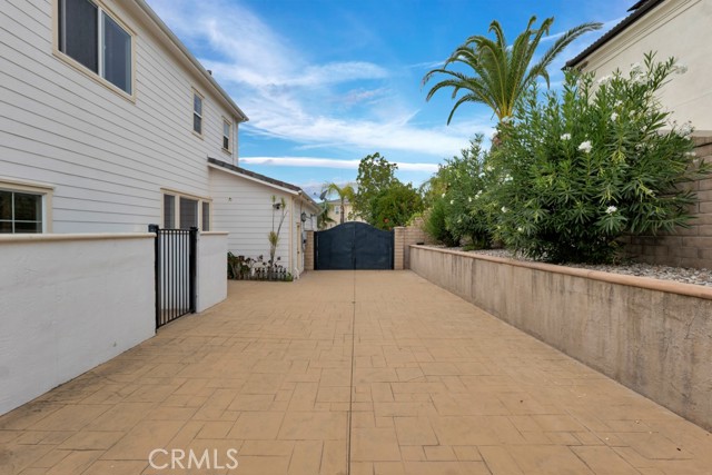 12436 Longacre Avenue photo 66
