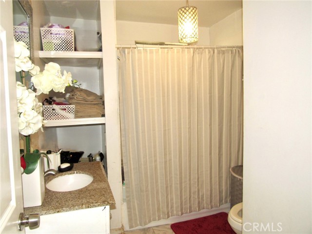 Detail Gallery Image 10 of 16 For 6508 Tallman Ave, Bakersfield,  CA 93308 - 3 Beds | 1 Baths