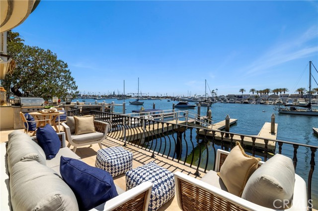 Detail Gallery Image 55 of 57 For 339 via Lido Soud, Newport Beach,  CA 92663 - 4 Beds | 4 Baths