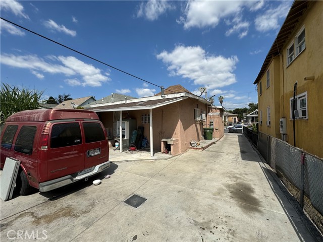 Detail Gallery Image 6 of 7 For 622 E 24th St, Los Angeles,  CA 90011 - – Beds | – Baths