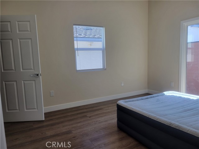 Detail Gallery Image 17 of 25 For 21753 Romar St, Chatsworth,  CA 91311 - 2 Beds | 2 Baths