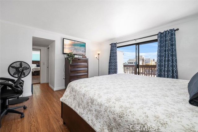 Detail Gallery Image 14 of 38 For 1425 E 2nd St #301,  Long Beach,  CA 90802 - 3 Beds | 2 Baths